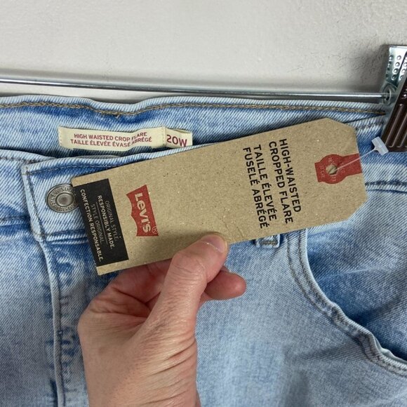 NWT Levis High Rise Cropped Flare Light Wash Jeans Size 20 New With Tags Denim - Picture 6 of 15